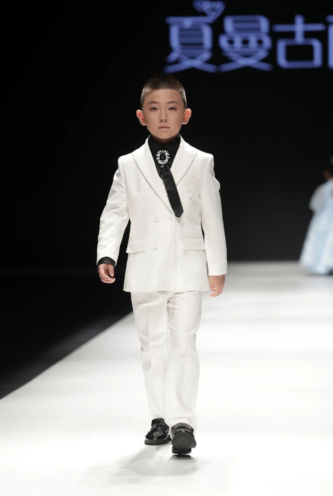 2019大连秋季时装周,大连时装周2018秋季