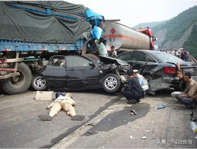 驾照扣满12分保险可以拒赔吗,驾照扣满12分保险公司还会赔吗