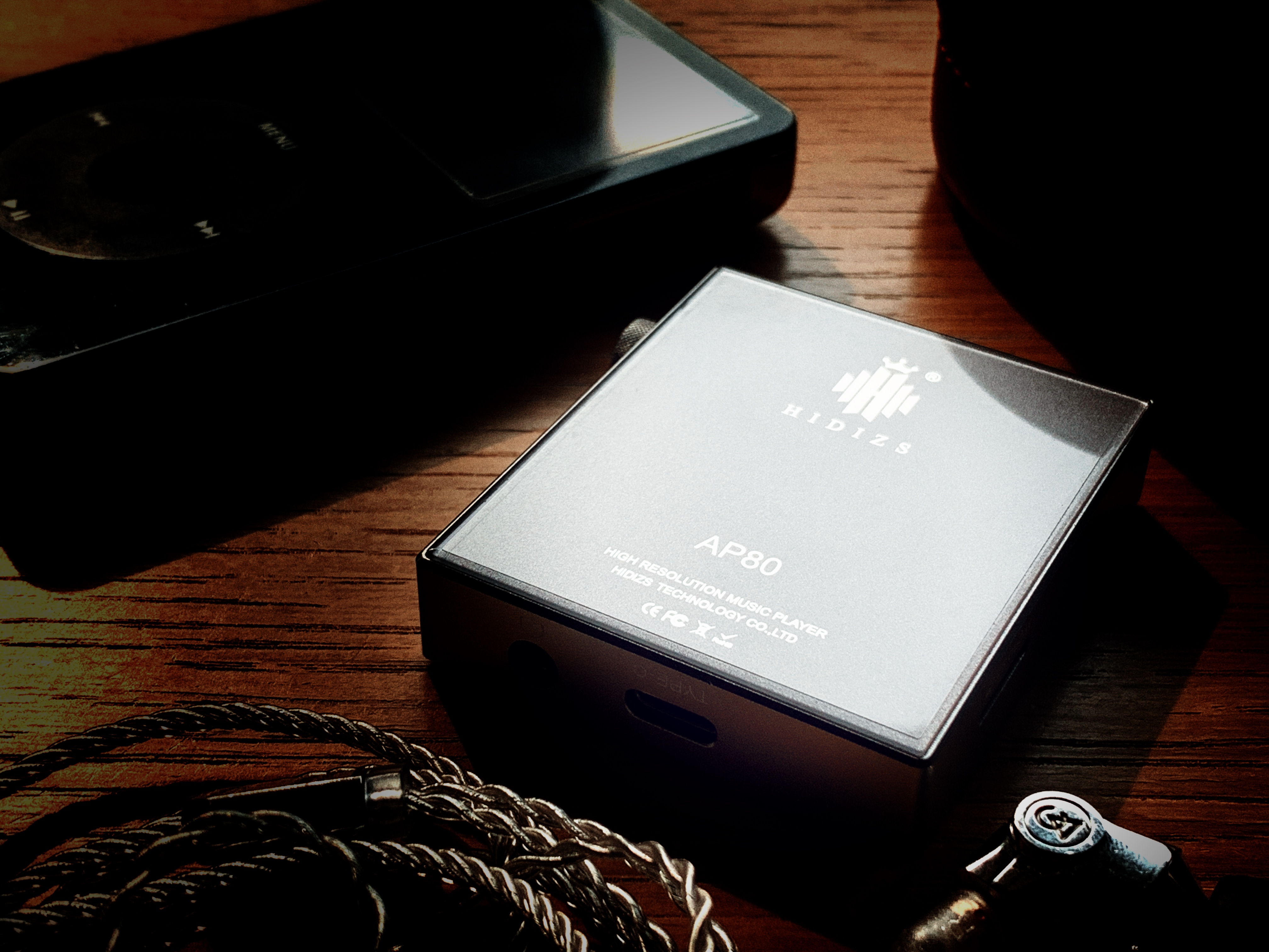 手机没有了耳机口，音乐*载下**网站被封杀，未来我们该如何HIFI？