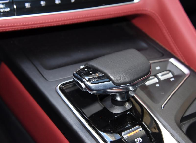 15到20万的中型suv六座油耗低的车,哪款SUV车省油而且性能好适合家用