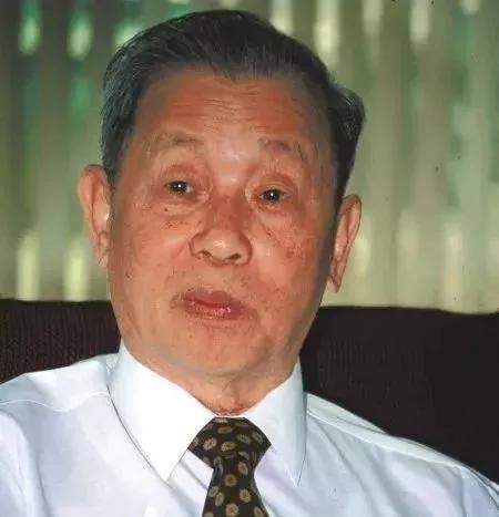 红牛真牛,红牛速降山地