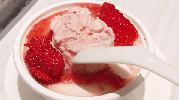 711三月草莓新品,711草莓系列