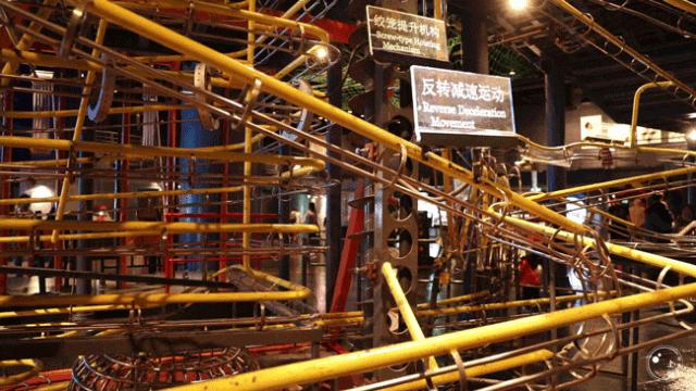 整个上海都是繁华的吗,上海一座美丽的魔都