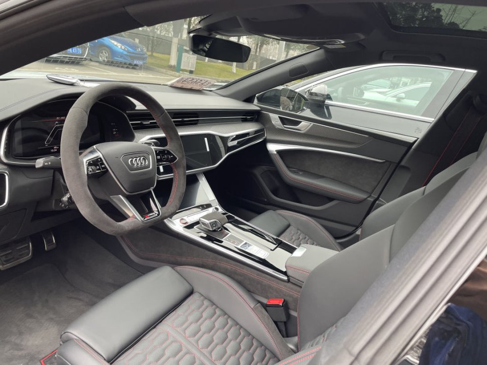 奥迪rs7体验,奥迪rs7真实体验