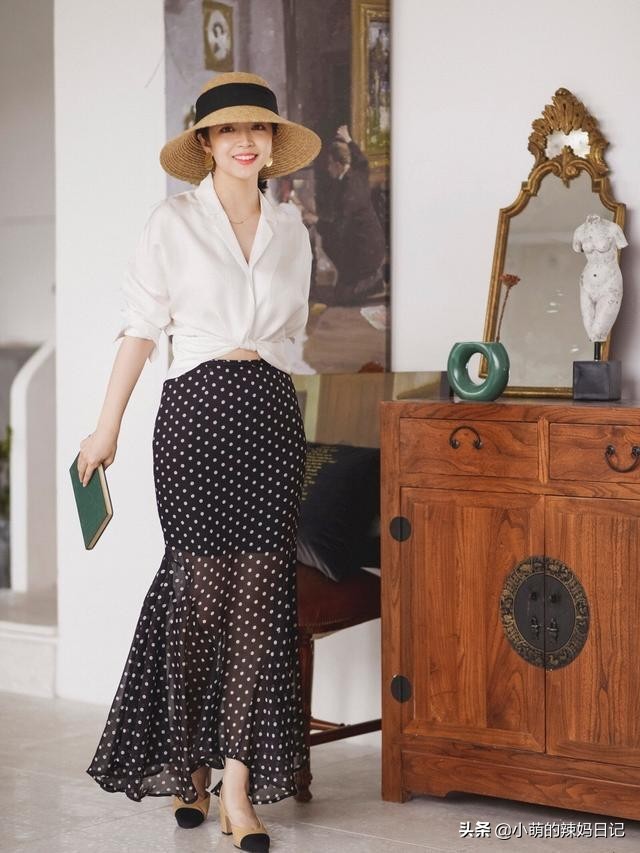 三木半身裙新款春秋,三木大码冬显瘦不规则毛呢半身裙