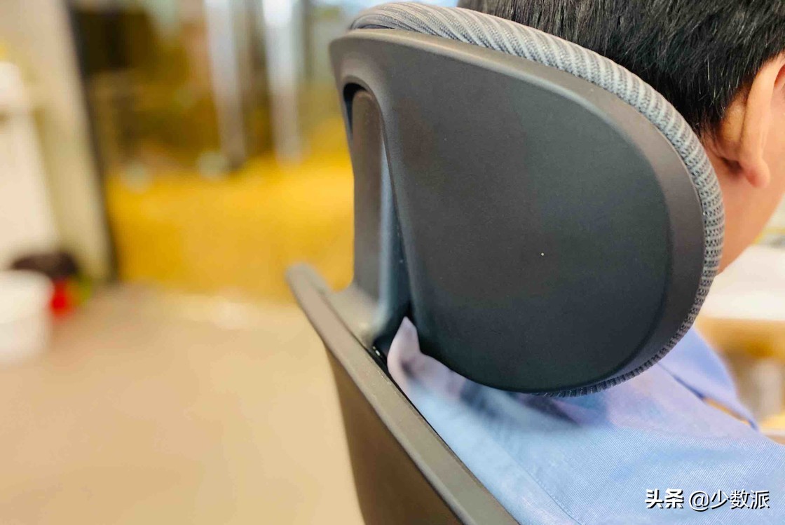 最便宜好用的人体工学椅,1000元人体工学椅