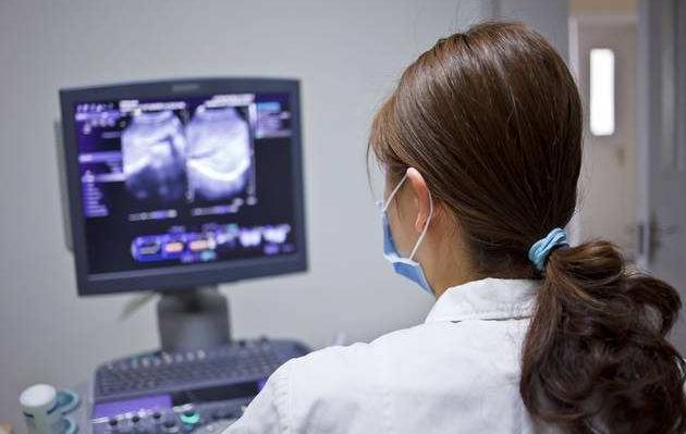 孕期b超没有羊水指数,孕期b超胎儿位置不好看不到