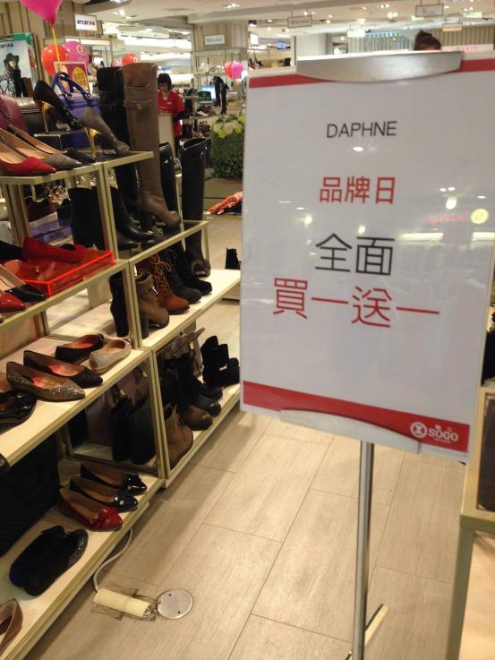 年轻人为什么都不买奔驰了,年轻人为什么不买绝味了