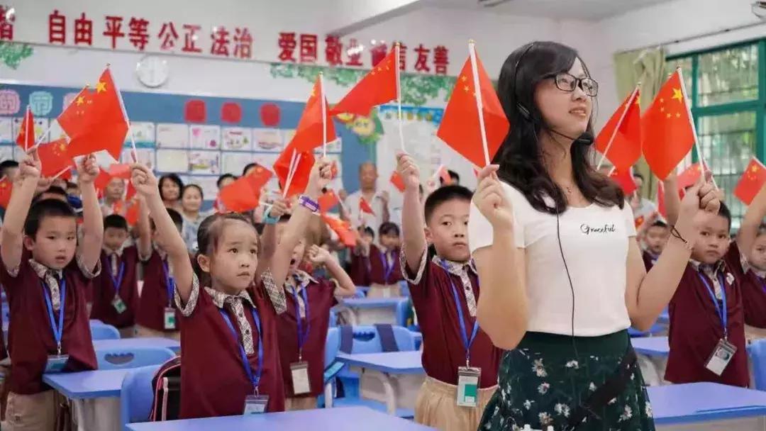 台风玲玲新路径,珠海台风消息最新预报直播