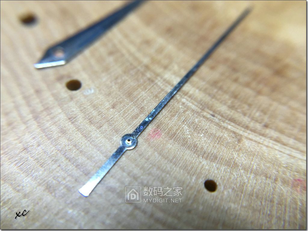 美度贝伦赛丽m8690真假对比图,美度贝伦赛丽m8690哪年上市的