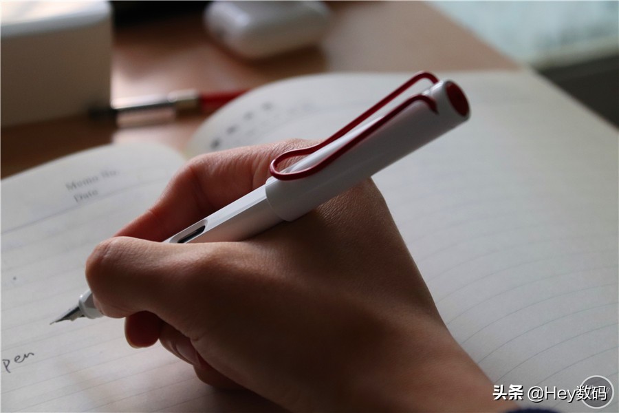 凌美钢笔第一次怎么开笔,凌美钢笔限量版套盒