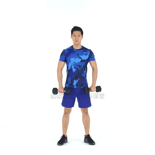 哑铃保加利亚深蹲练臀,深蹲拿哑铃练臀标准动作