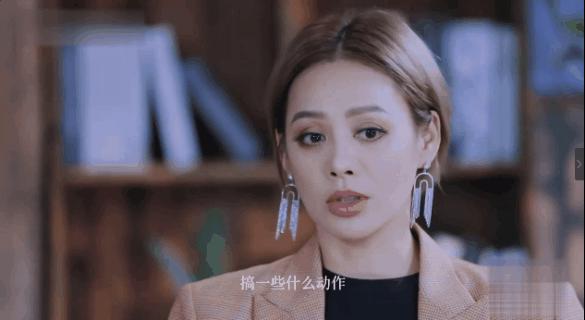 拉踩队友为难评委，看完伊能静所作所为，似乎知道庾澄庆为何离婚