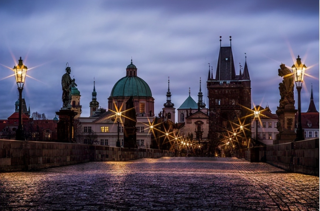 欧洲是怎样应对美俄中的大国的,美国对捷克政策