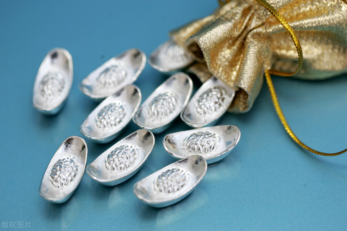 纸白银会强制清仓吗,纸白银只有国内交易吗