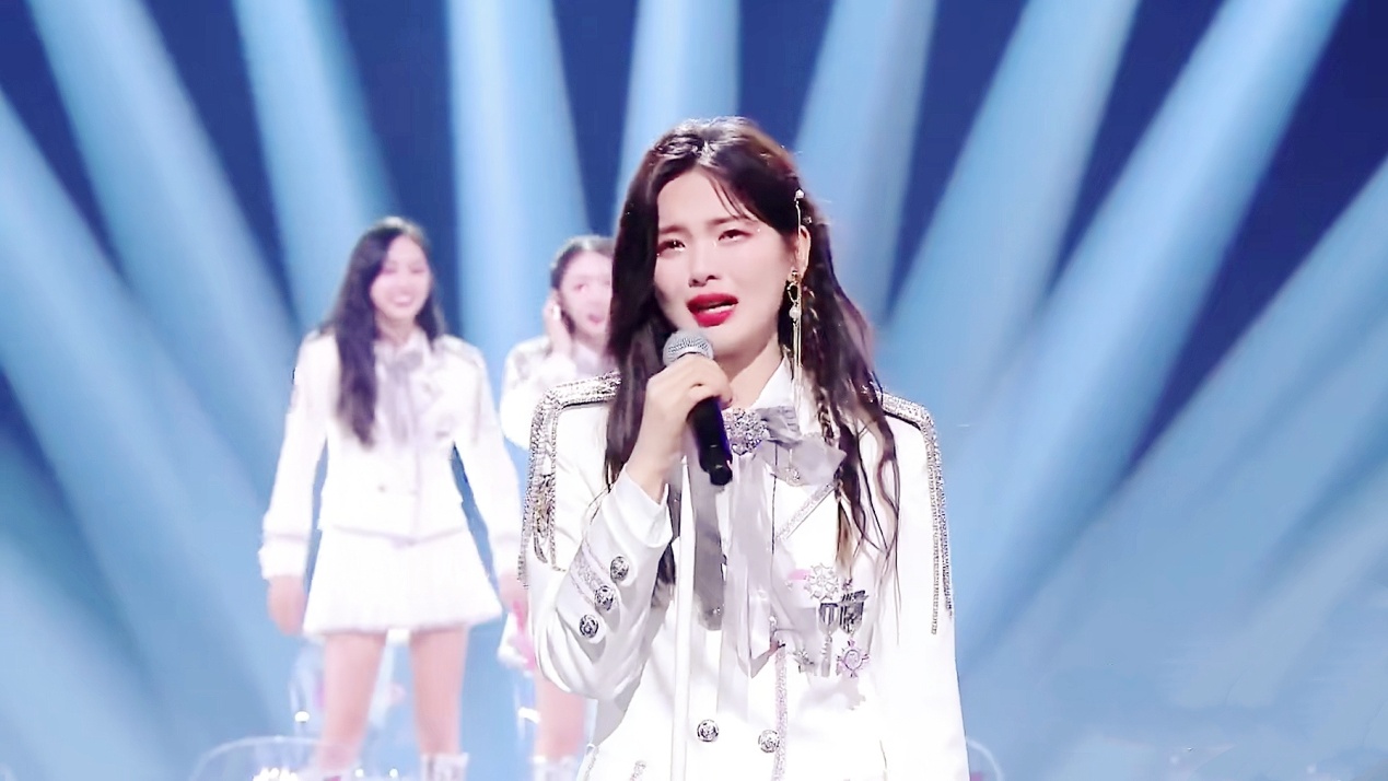 女团张艺凡杨超越,丁禹兮杨超越yesok张艺凡