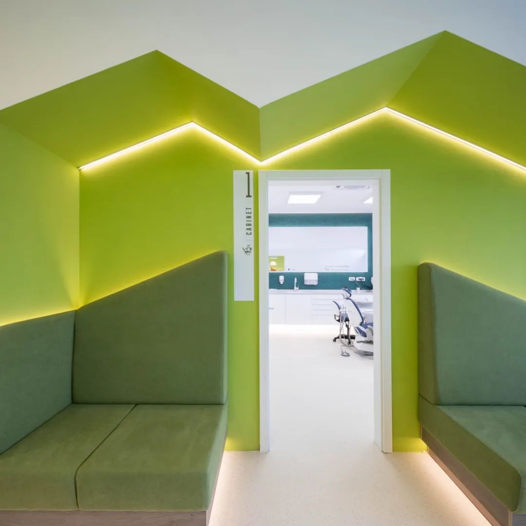 Leahu牙科诊所|Studio3plus