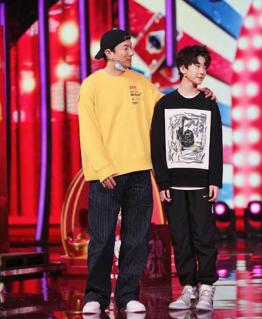 孩子长个子的黄金时间是什么,孩子一生的三个黄金阶段