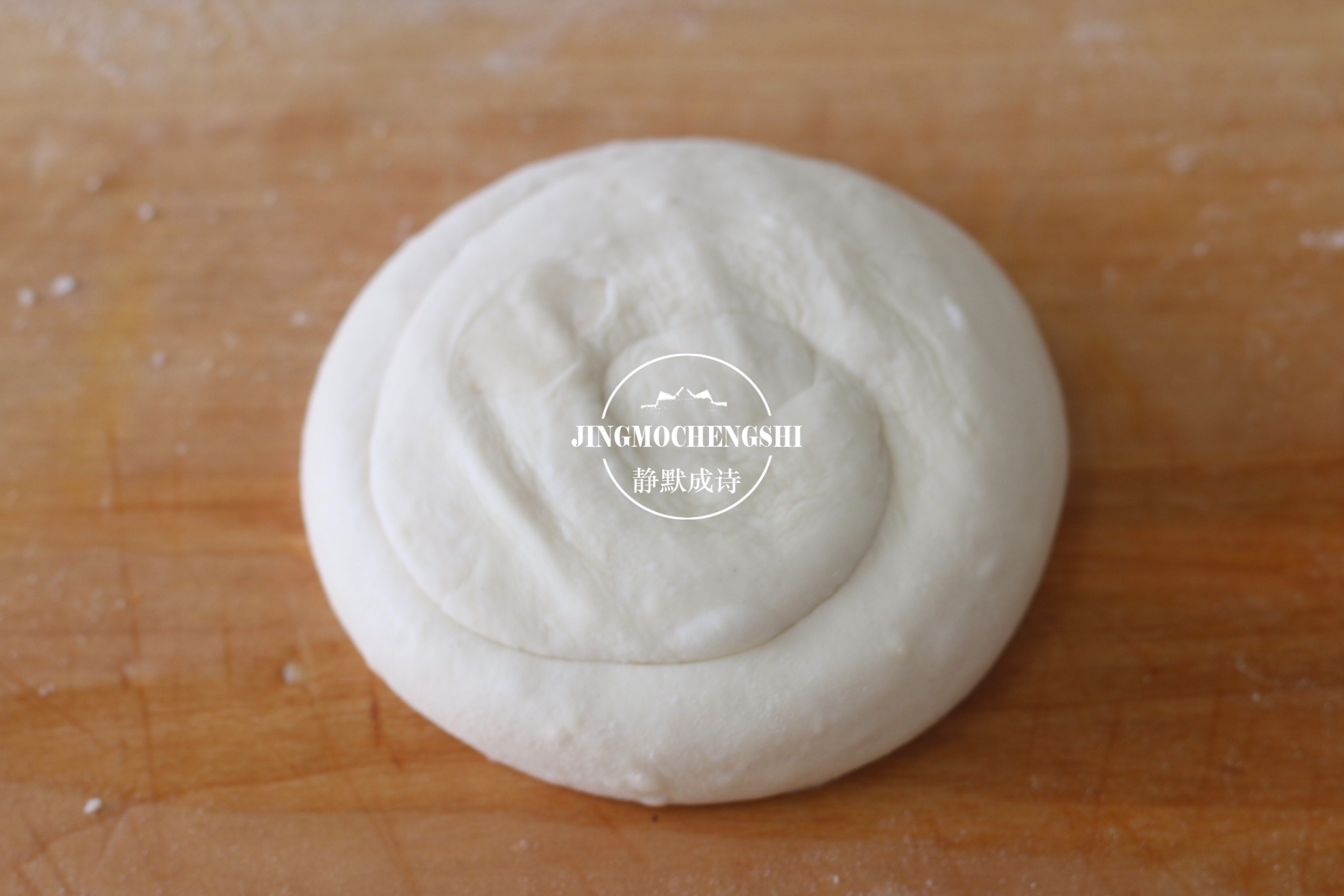 家常烙饼怎样酥香松软和面是关键,烙饼怎么和面才能外酥里嫩