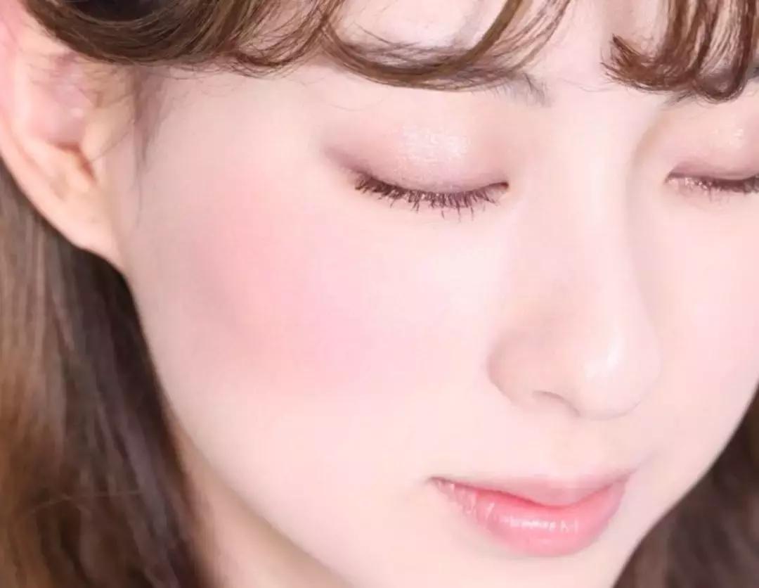 超平价彩妆用品推荐,平价必备彩妆产品有哪些牌子