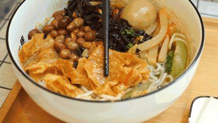 韩国人号召将螺蛳粉申遗,韩国网友号召为螺蛳粉申遗