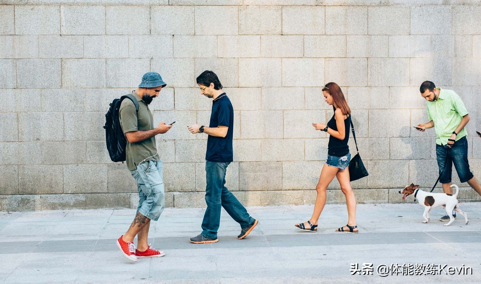 颈椎富贵包的危害有哪些,富贵包的危害及锻炼方法