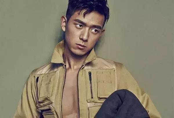 90后的李现为何如今能爆红,这一首歌给了我们答案