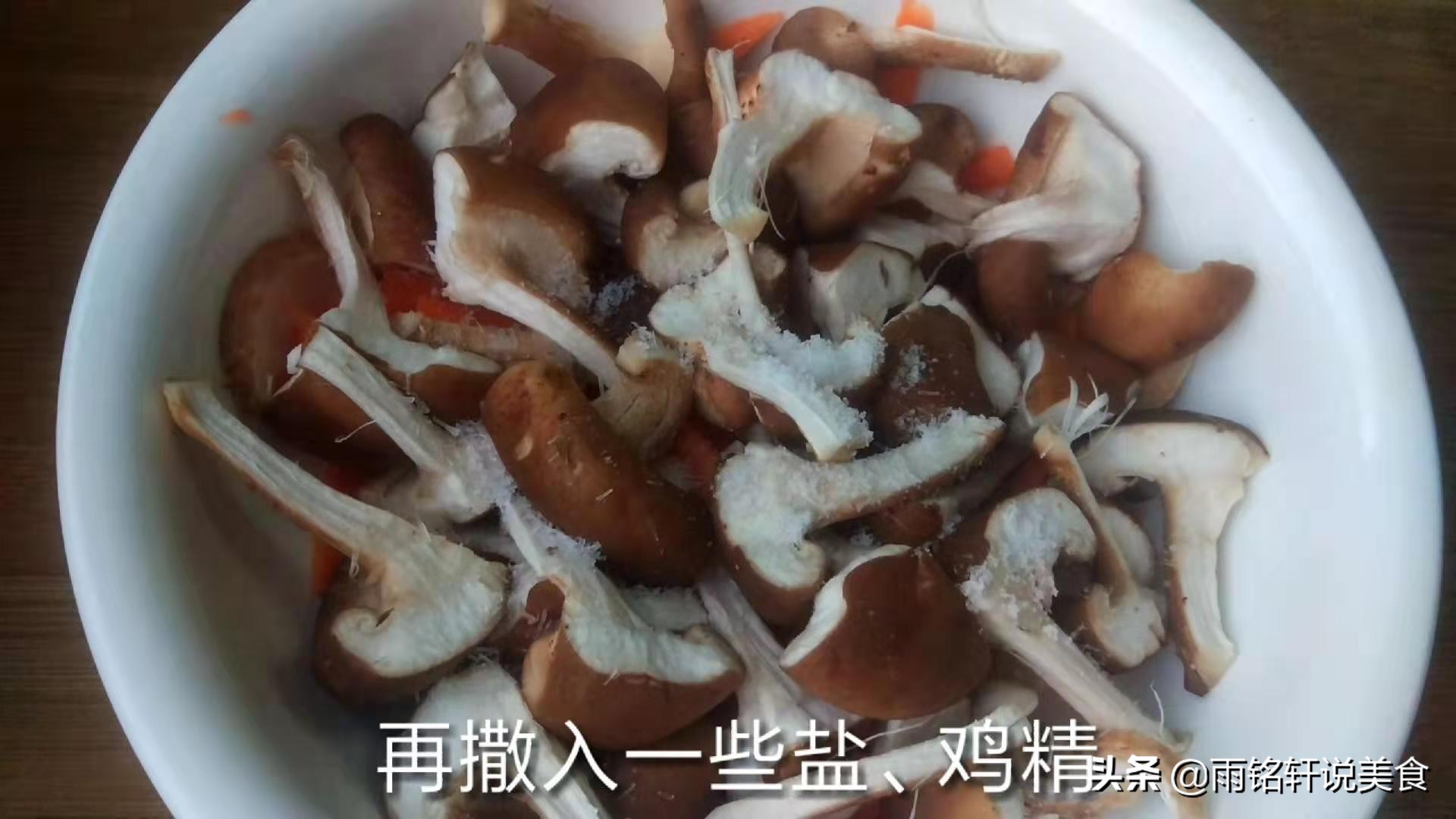 一斤多点的草鱼怎么烧才好吃,这才是正宗的草鱼做法