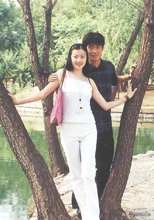 中超李霄鹏最新消息,李霄鹏年薪鲁能