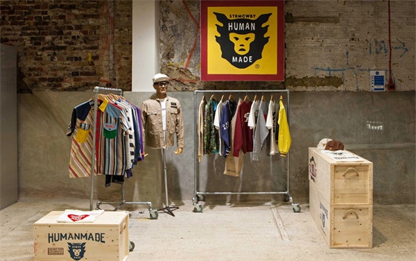 日本十大顶级潮牌排名,十大日系潮牌推荐女士品牌