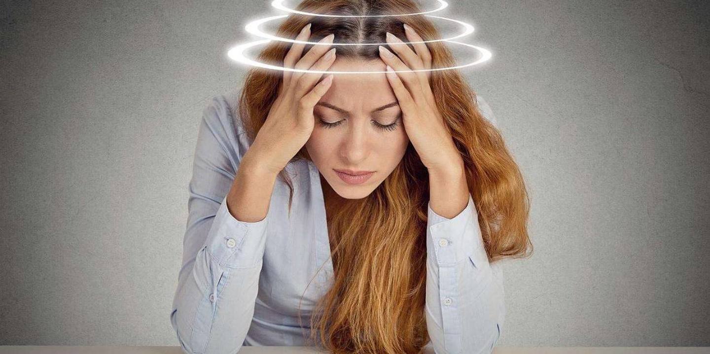 女性内分泌紊乱长痘,月经不调一直长痘还发胖