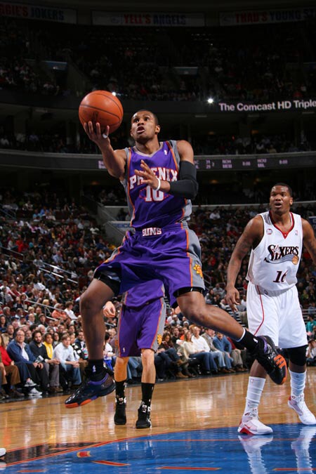 人物┃莱昂德罗-巴博萨:闪电般持球突破不可或缺的“板凳匪徒”