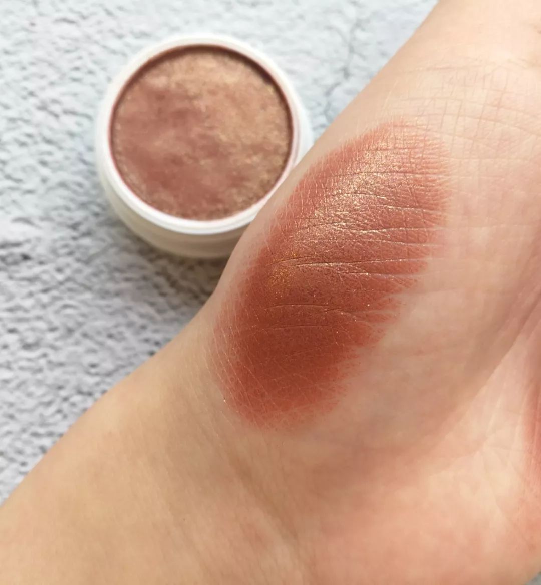 遮瑕高光口红眼影一共多少钱,30块钱的粉底液口红眼影遮瑕