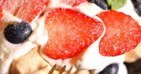 体育西这间甜品店，一屋子都是鲜花，还没有正式菜单……