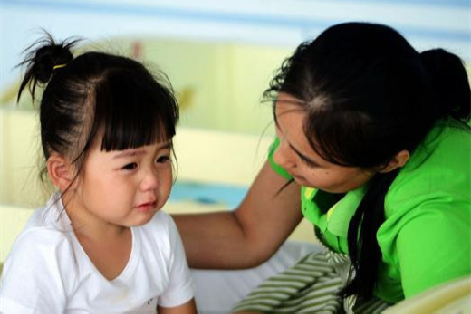 孩子在幼儿园爱憋尿是什么原因,为什么儿童憋尿能力差