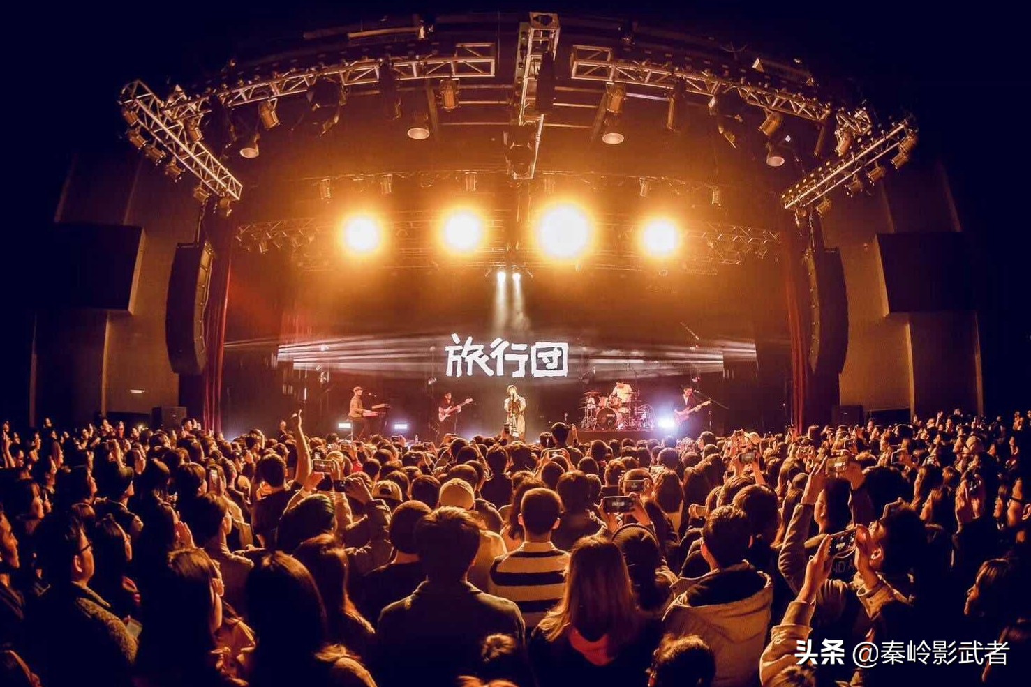 一个以爱哭被人熟知的乐队，继《乐夏》之后，居然又登上《歌手》