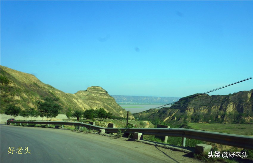 床车自驾游吃住在车上,床车自驾吃住