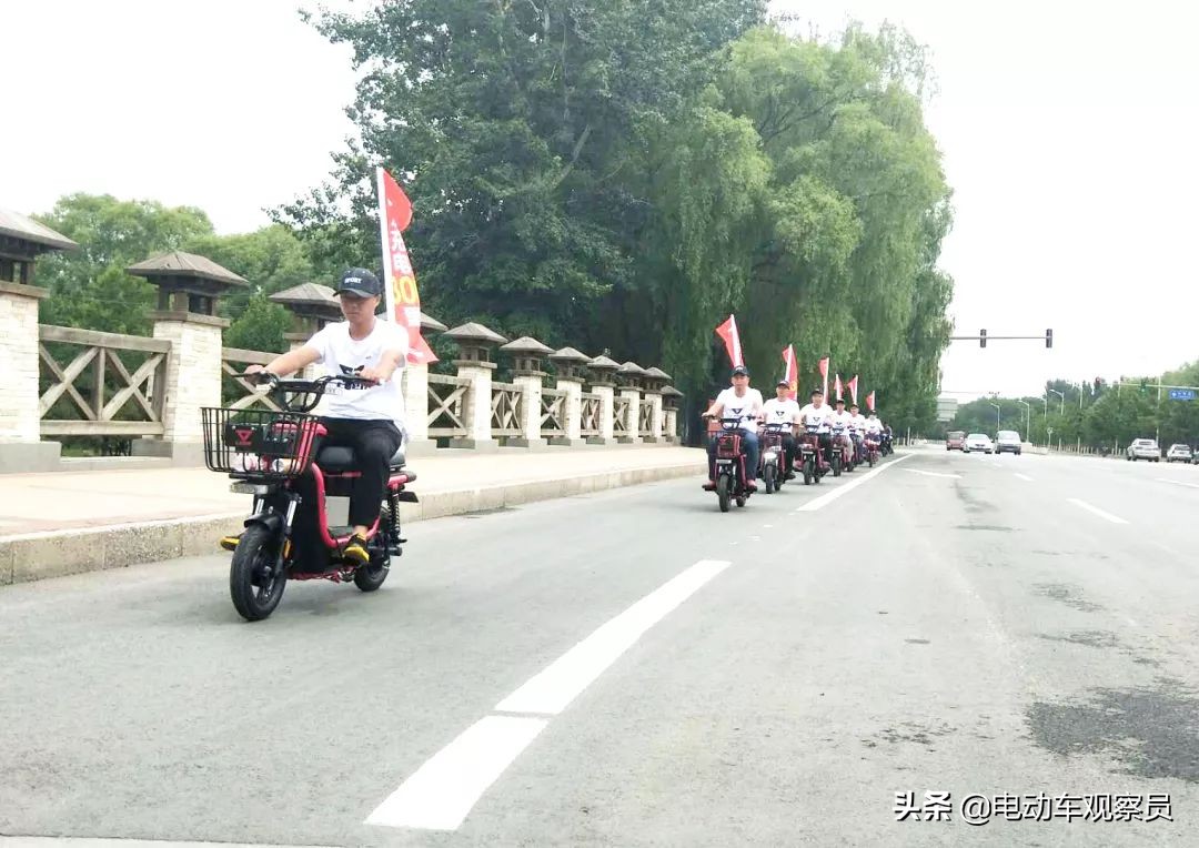 一次充电跑300里路,一次充电续航30万公里