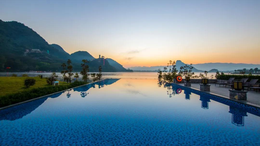 英德宝晶宫天鹅湖温泉酒店好玩吗,英德宝晶宫天鹅湖温泉酒店别墅