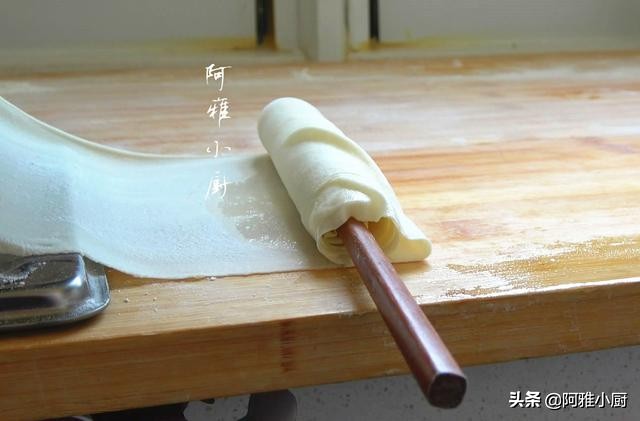 用高筋面粉做的简单小吃面食,面粉这样做比面包都好吃