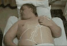 健完身第2天手酸抬不起来,健完身第二天胳膊抬不起来了