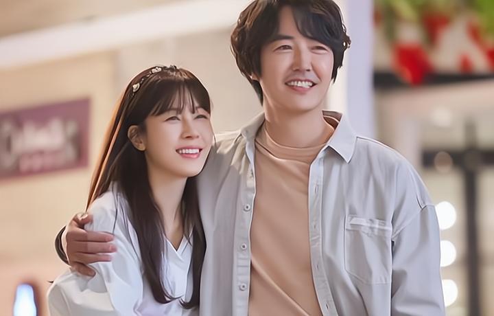 我把小姑子的脸抓破，她拍照上传家族群后，被婆婆移出群聊