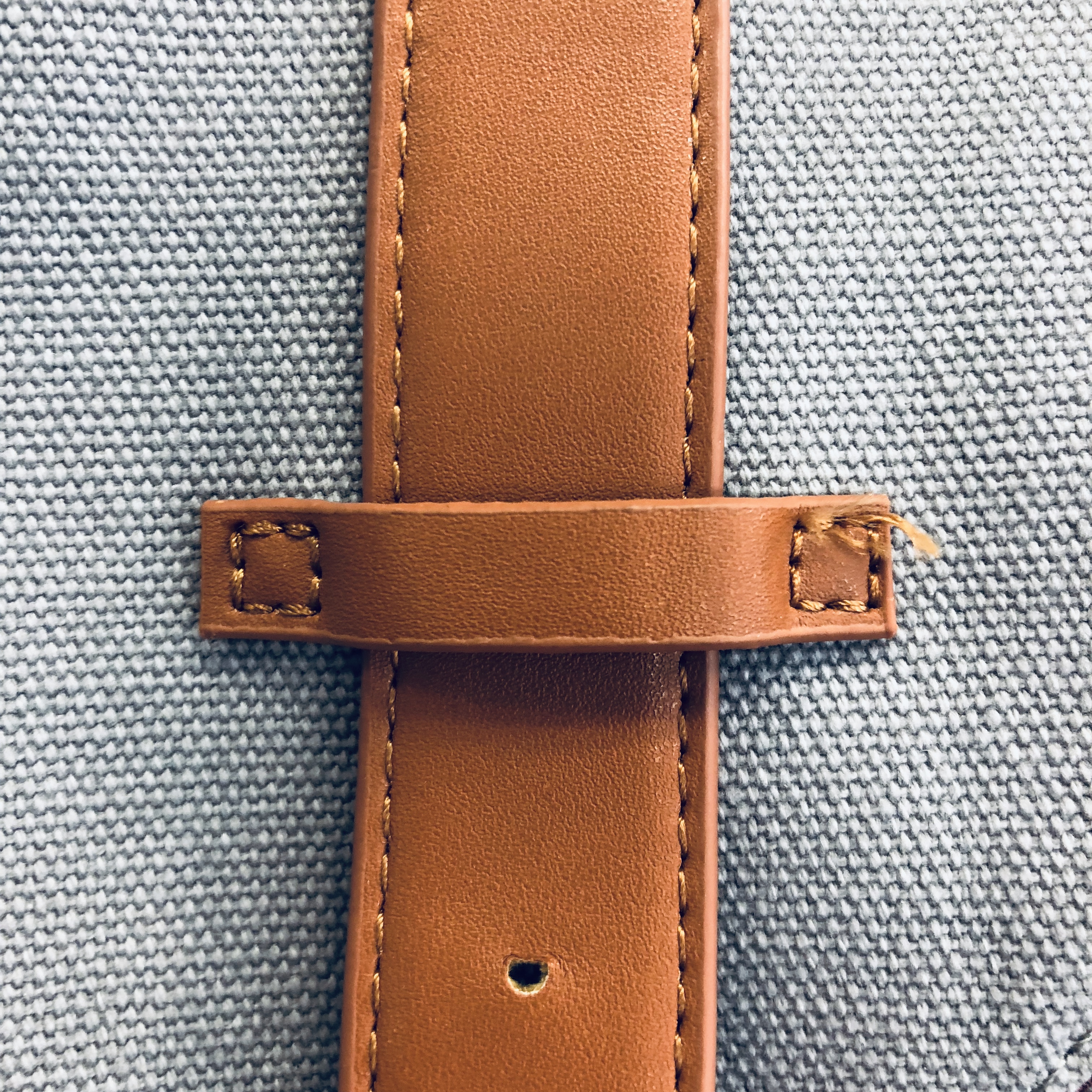 日常外出都实用的时尚小包——GastonLuga