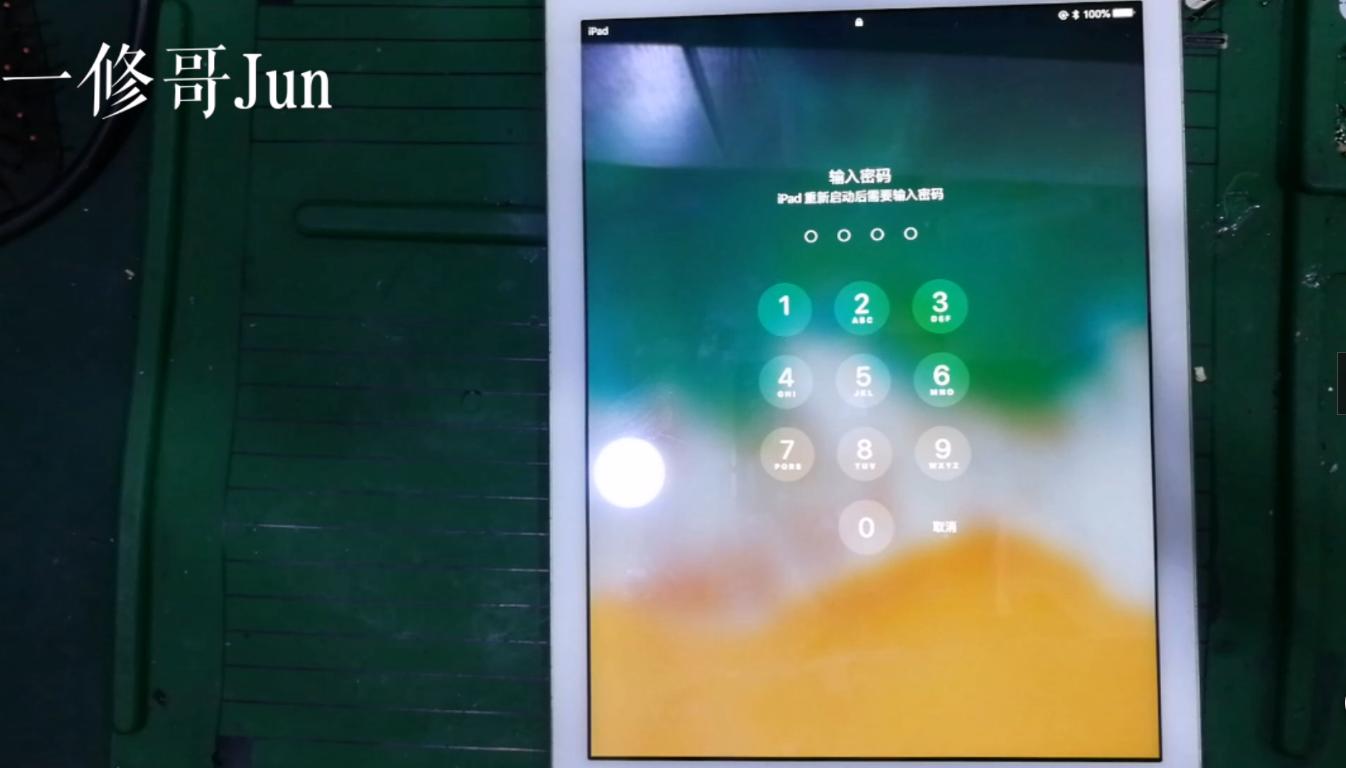 ipad5无触摸换了触摸ic也不行,ipad5无数据