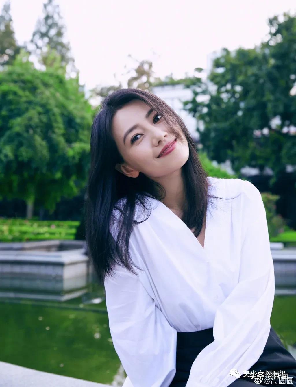 伪素颜戴义乳空降虎扑女神top1，揭开真相直男的世界崩塌了…