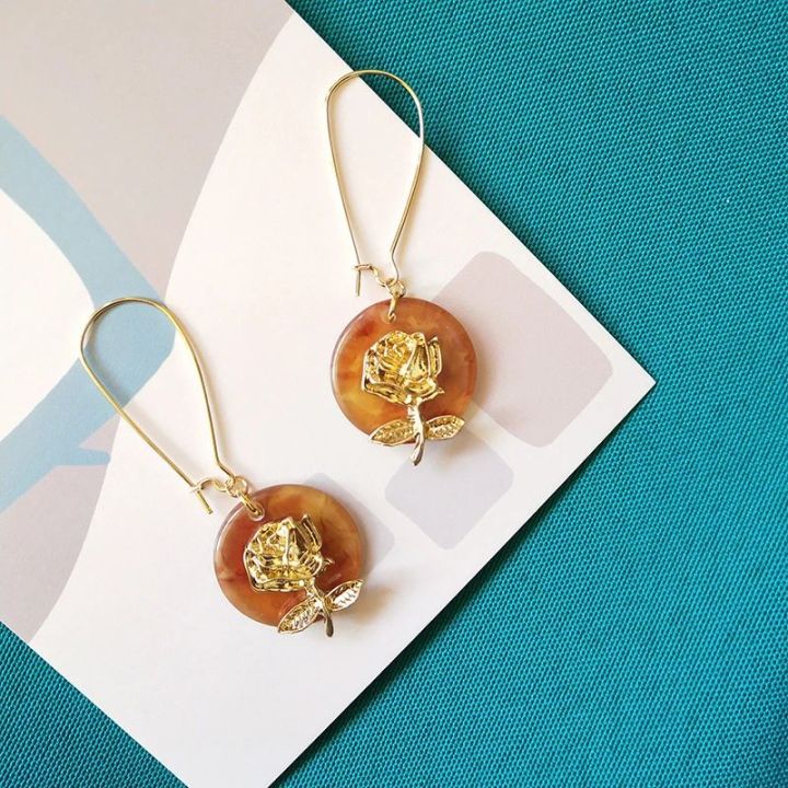 便宜又高级感强的小配饰,时髦又平价的配饰推荐