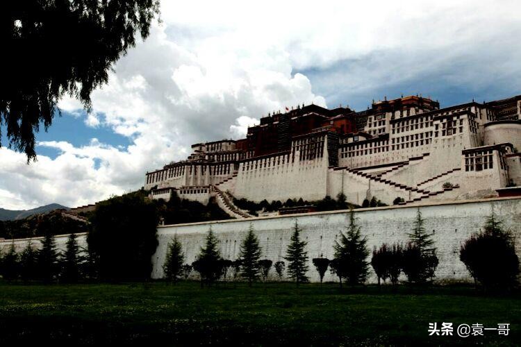 去西藏领略雄伟的布达拉宫,走进西藏神秘的宫殿布达拉宫