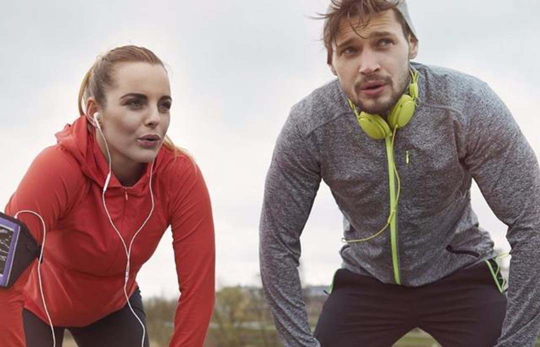 跑鞋入门推荐400元左右耐穿,适合跑步新手入手的跑鞋经济实惠