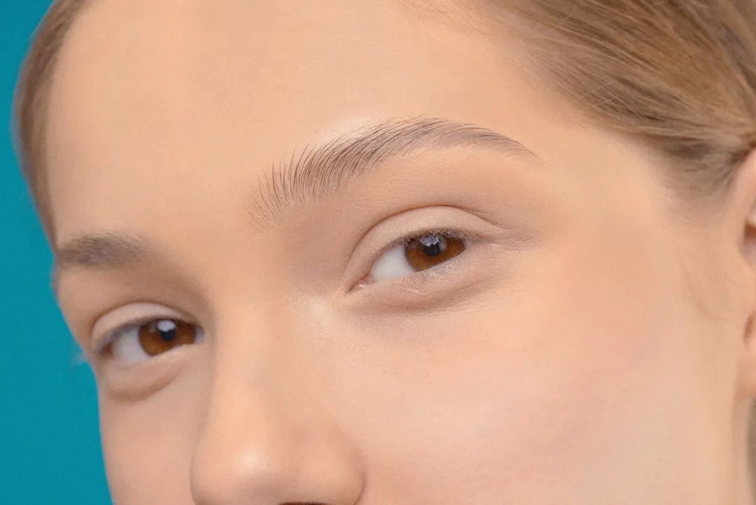 口罩有粉底怎样清理,戴口罩蹭粉底怎么处理