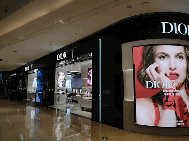 围挡关门，租金收入倒数，杭州大悦城也水土不服？